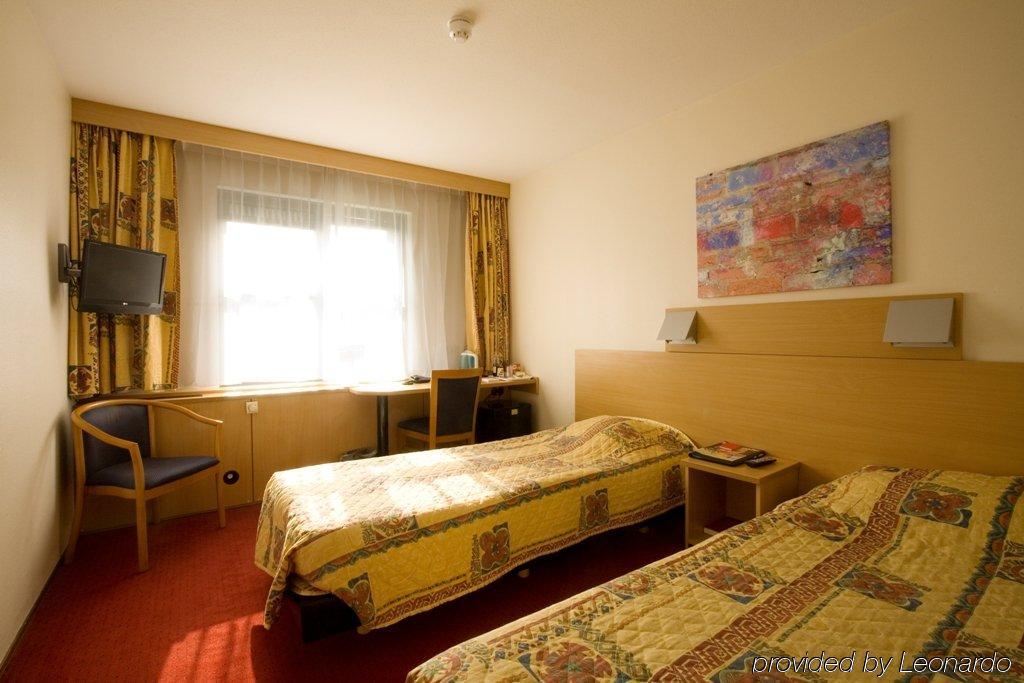 Bastion Hotel Heerlen Oda fotoğraf